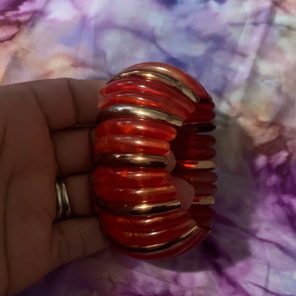 Red and Gold Stretch Bracelet